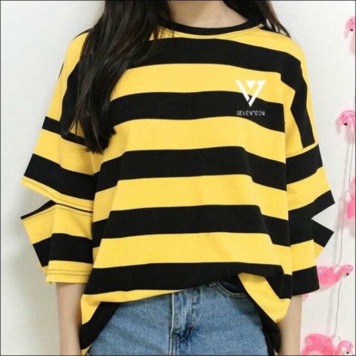 Seventeen Black n’ Red Striped T-Shirt - Yellow / One Size - Seventeen