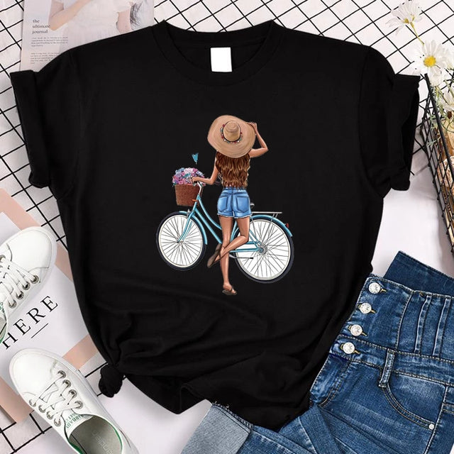 Graphic T's Girl Boss