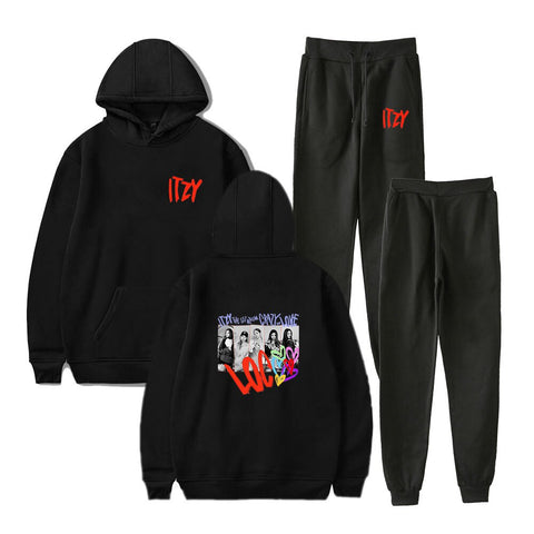 ITZY Long Tracksuit Set