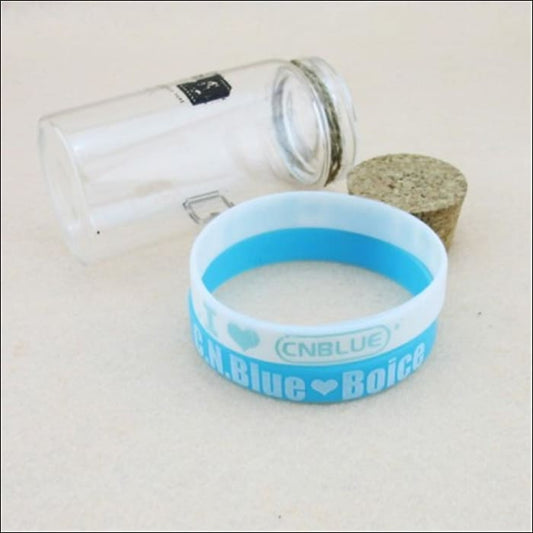 CNBLUE Wristbland (White/Blue) - CNBLUE